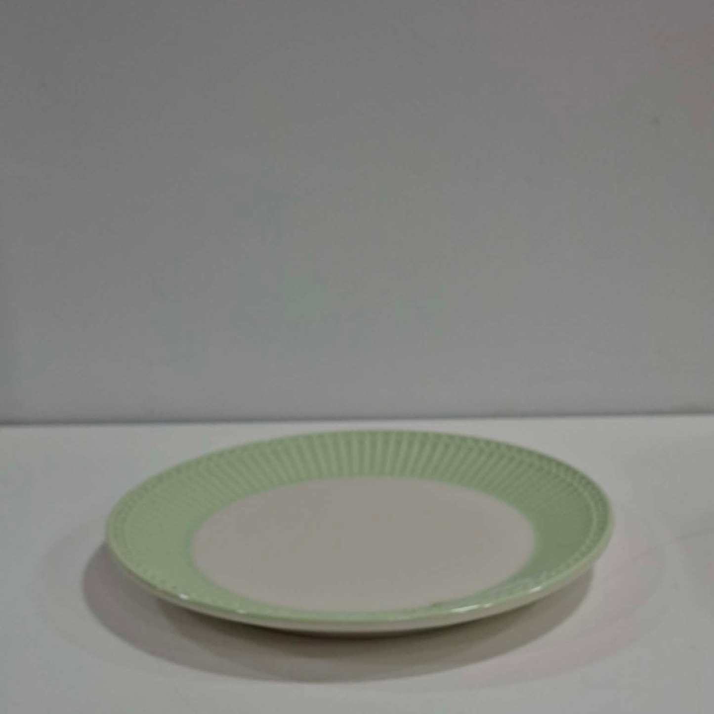 Plate Alice Pale Green